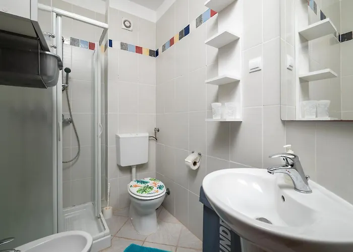 Cozy In With Wifi Apartment