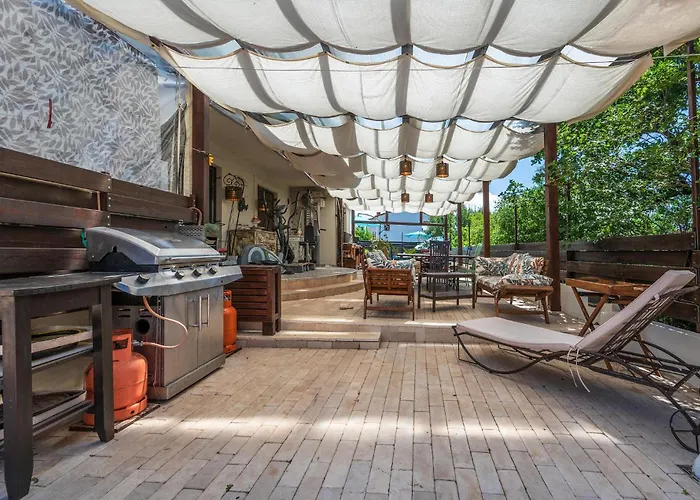 Apartment Cozy In With Wifi