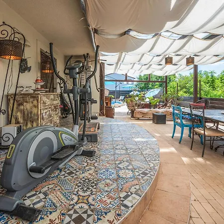 Stunning In With Kitchen * Peroj
