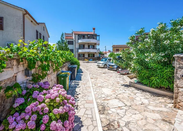 Cozy In With Wifi 아파트 페로이